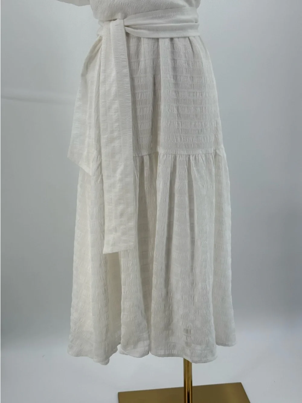 ASTR The Label White Puff Sleeve Midi Romantic Tiered Summer Dress, Square Neck - Picture 8 of 16